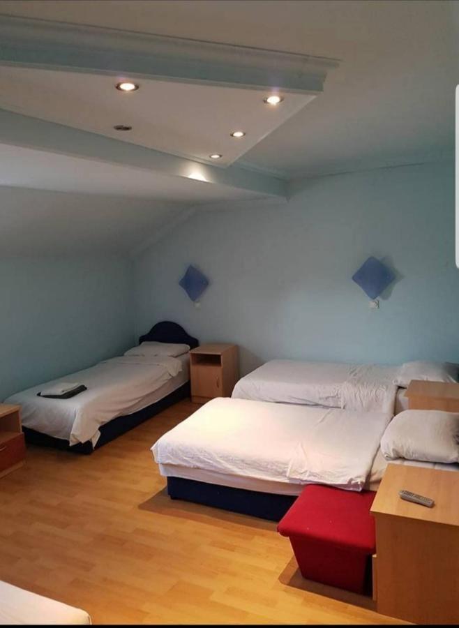 Hotel Viktorija Nova à Kanjiža Extérieur photo